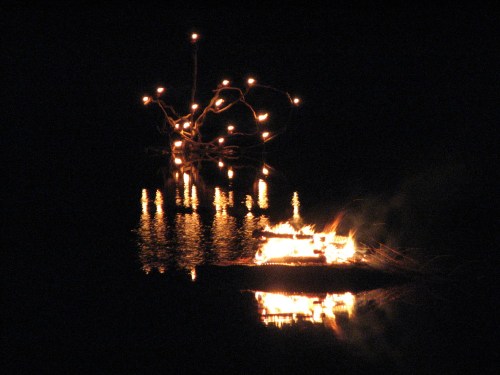 Lake Nevin fire sculptures, 9/09