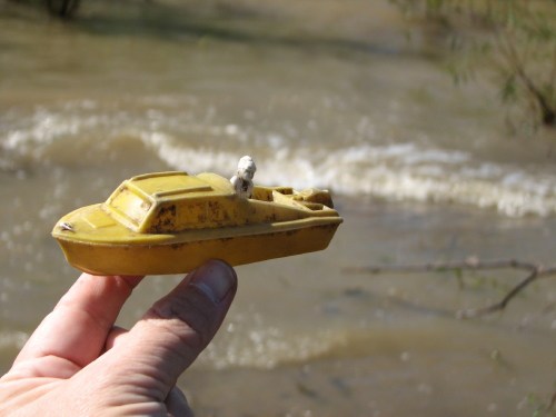 Yellow Boat in hand, 10/09