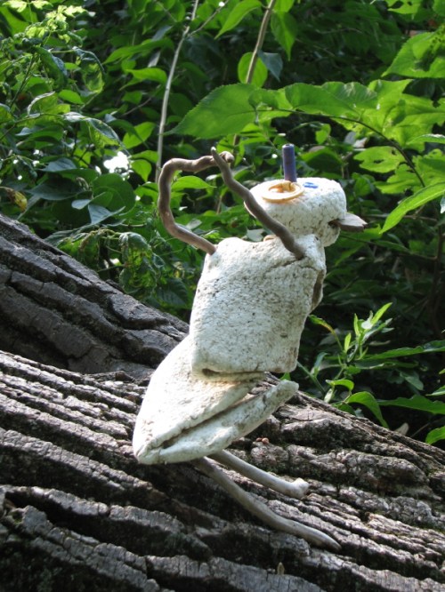 Praying figure, 7/2010