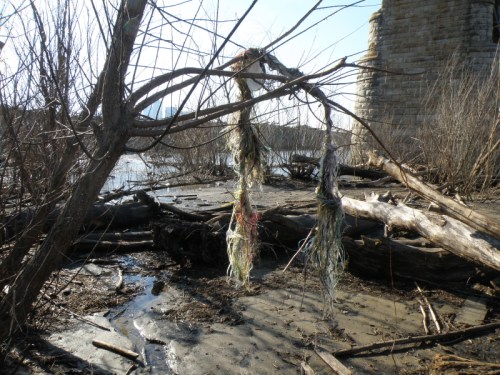 frayed rope archway, Feb. 2013