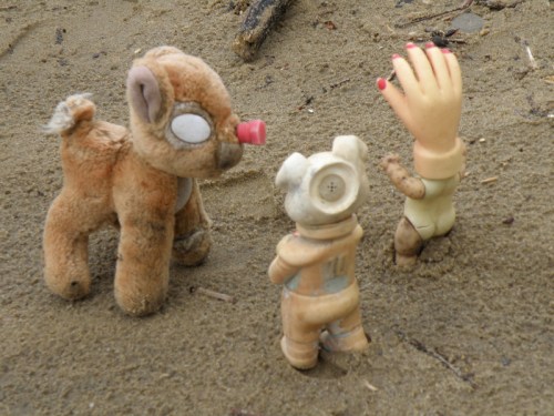 Rudolph talks with Pigskin Pete and Handy, Dec. 2013