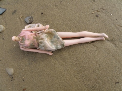 Headless Barbie knock off doll, May 2014