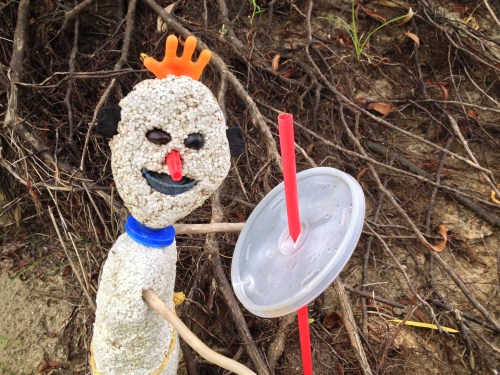 Portrait of the straw and cup lid artist, Falls of the Ohio, Aug. 2014