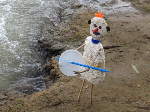The artist and his materials, Falls of the Ohio, Aug. 2014