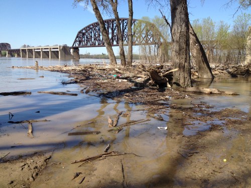 The high Ohio River at the Falls of the Ohio, April 2015