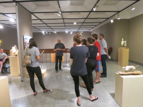Al with students (1), Giles Gallery, E.K.U., Sept. 24, 2015, photo by Esther Randall